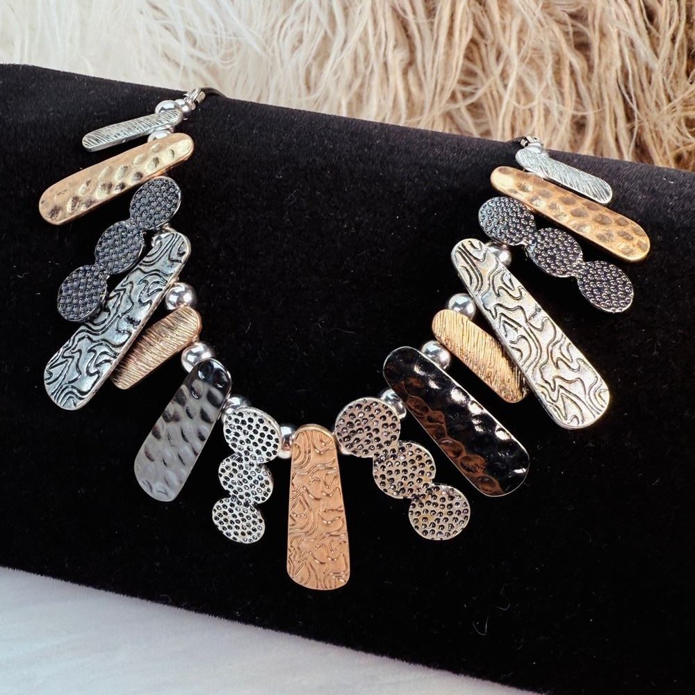 Mixed Metal Textured Geometric Statement Necklace Silver Gold Black
